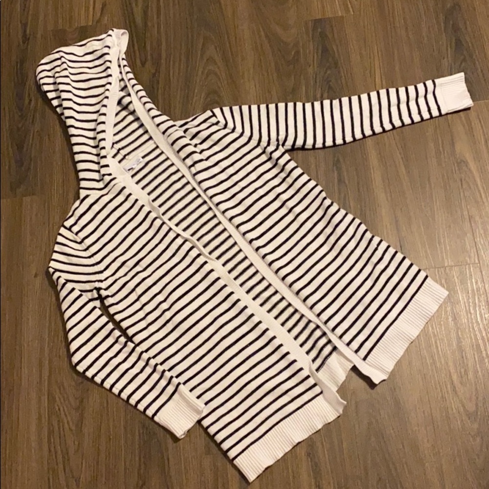 Honey Belle Tinah Updated Hooded Cardigan, medium